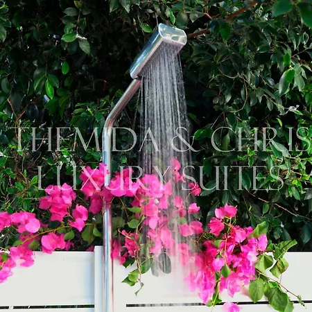 Διαμέρισμα Front-row - Skyline Retreat - Pool Access *