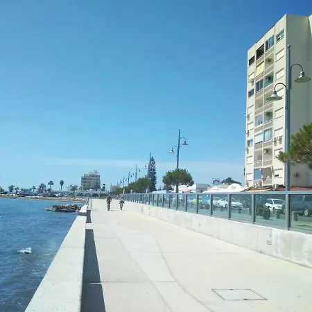 Front-row - Skyline Retreat - Pool Access