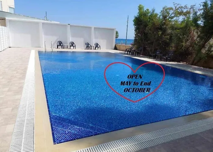 Front-row - Skyline Retreat - Pool Access Апартаменты