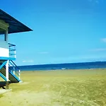 Front-row - Skyline Retreat - Pool Access Daire Larnaca