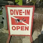 Front-row - Skyline Retreat - Pool Access *