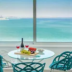 דירה Front-row - Skyline Retreat - Pool Access