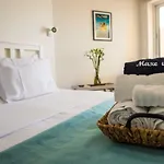 Front-row - Skyline Retreat - Pool Access Daire