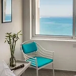 Front-row - Skyline Retreat - Pool Access