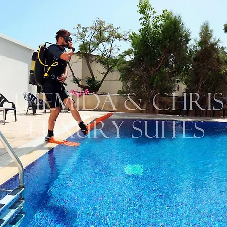 Апартаменты Front-row - Skyline Retreat - Pool Access *