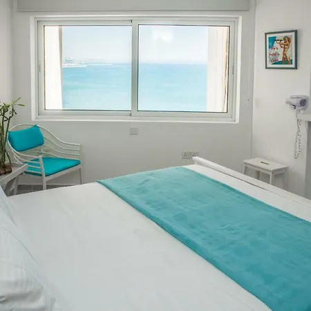 公寓 Front-row - Skyline Retreat - Pool Access