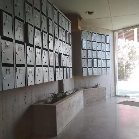 Апартаменты Front-row - Skyline Retreat - Pool Access *