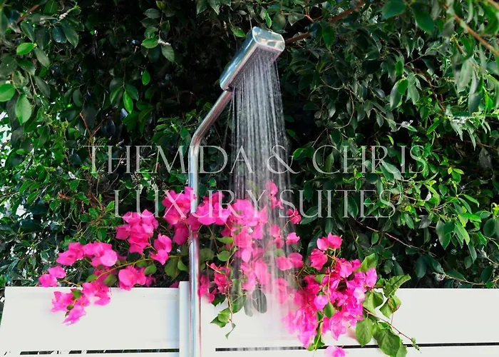 Апартаменти Front-row - Skyline Retreat - Pool Access *