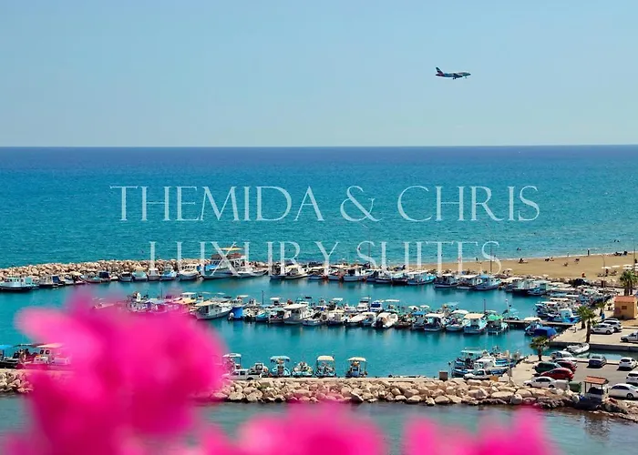 Апартаменти Front-row - Skyline Retreat - Pool Access *